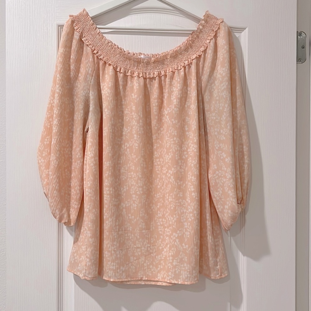 Lauren Conrad light pink floral peasant blouse. Size L. - Picture 1 of 3